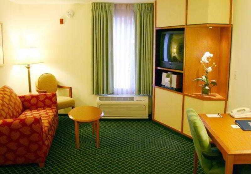 Fairfield Inn & Suites By Marriott Brunswick Freeport Nội địa bức ảnh